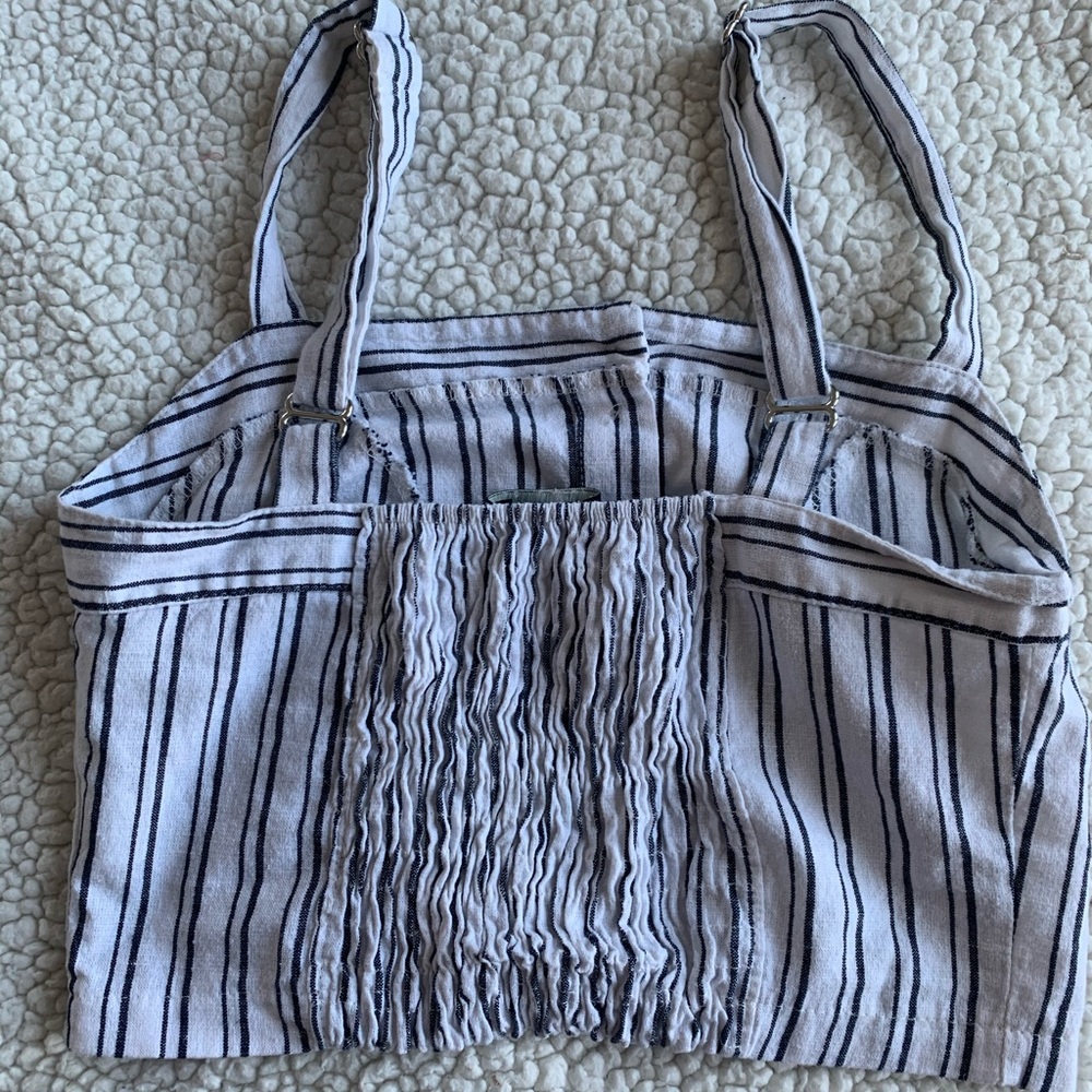 Brandy Melville Astrid Tank - Picture 2 of 4